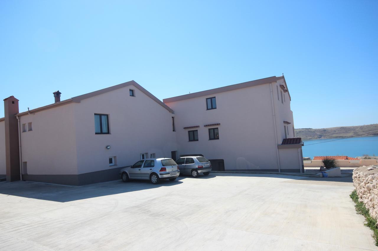 Ražanac Apartments Njaco מראה חיצוני תמונה